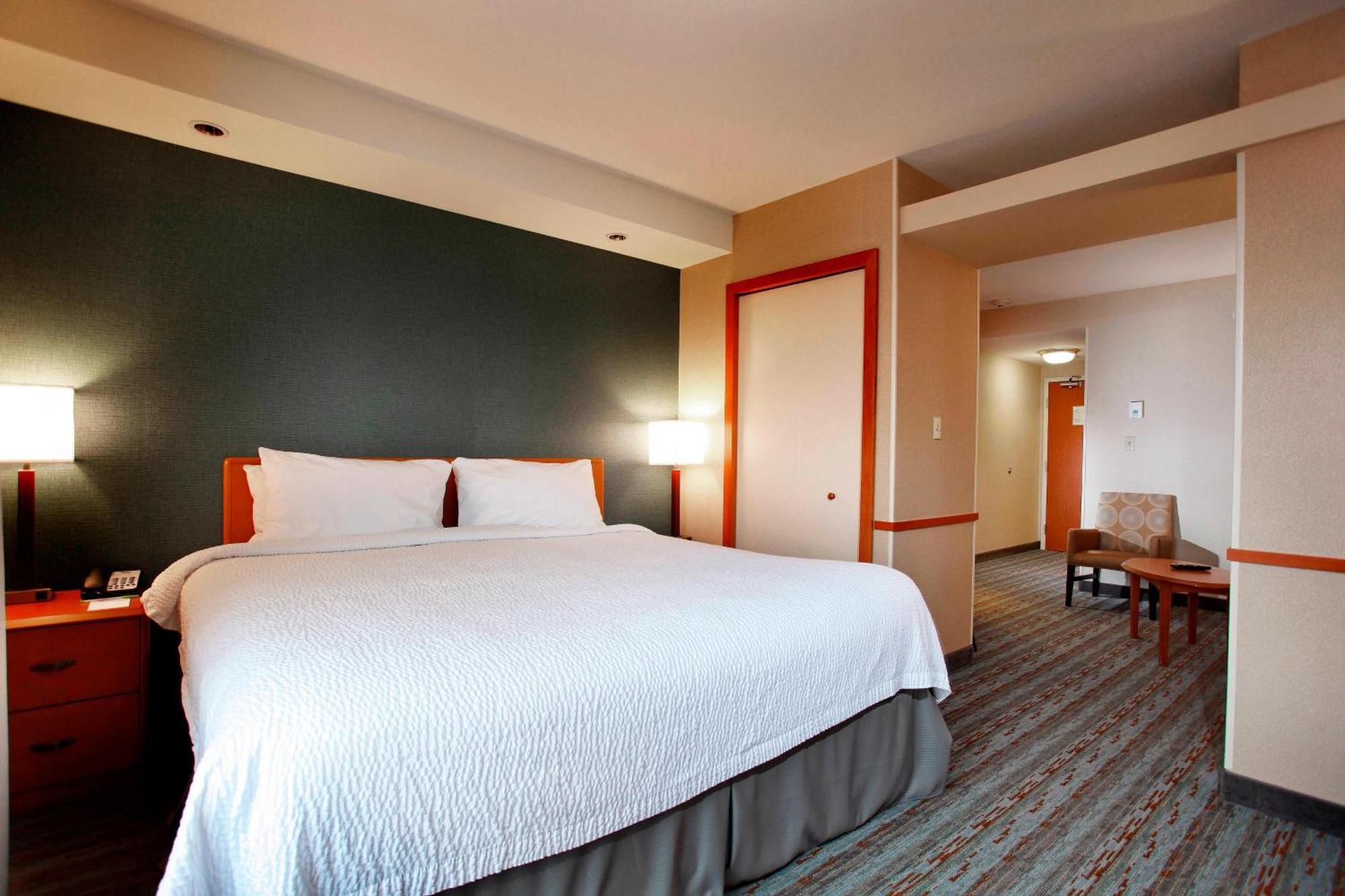 Marriott Fairfield Sudbury Hotel Buitenkant foto
