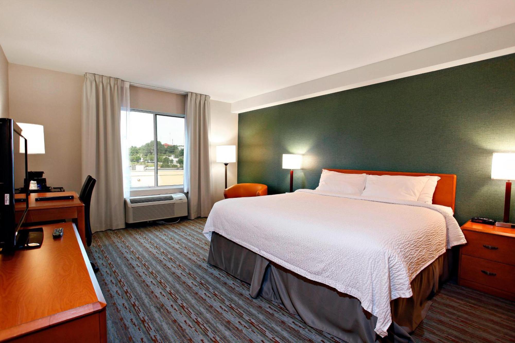 Marriott Fairfield Sudbury Hotel Buitenkant foto